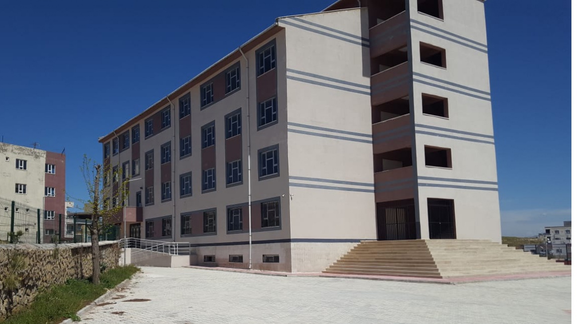 Şehit Polis Nuri Turgut Ortaokulu Fotoğrafı